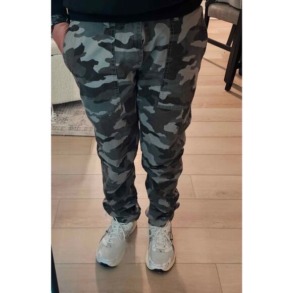 Black/ Gray Stussy Pants 30x31 - Picture 4 of 10